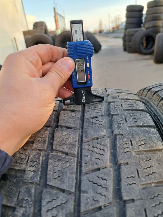 Anvelope de iarna 205-65r16c Falken