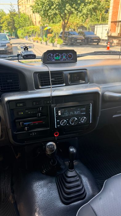 Toyota Land Cruiser 80