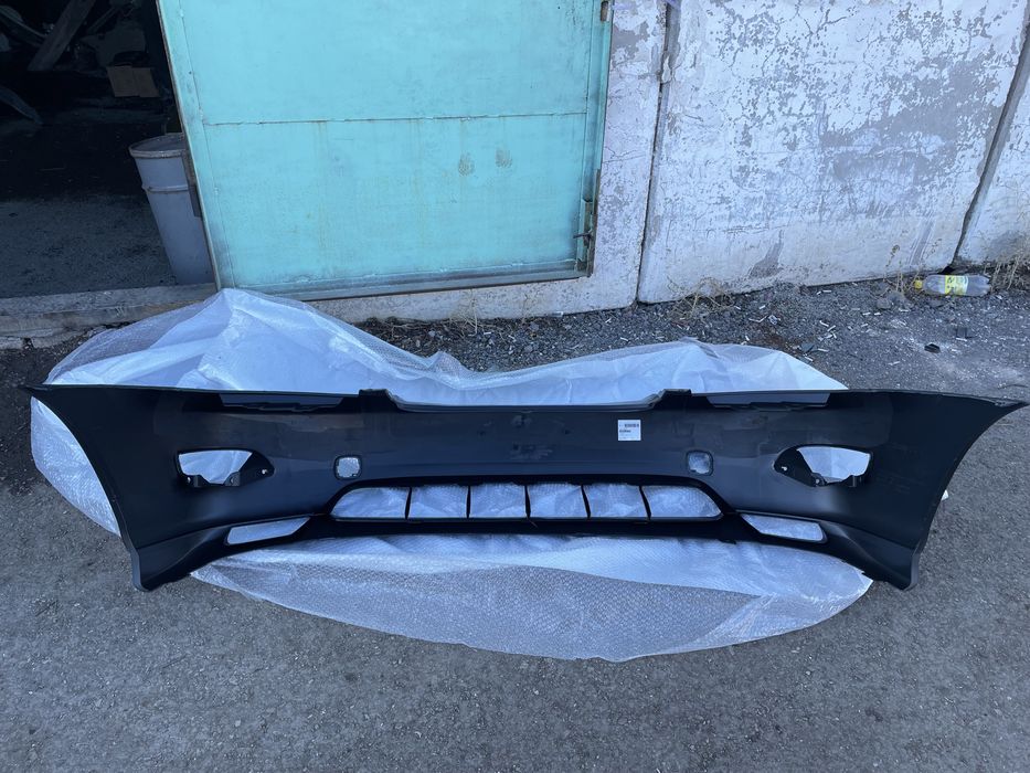 Передний бампер на Lexus Rx 300,330,350