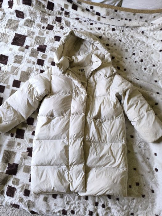 Дамско яке с пълнеж от пух Zara Xs/s