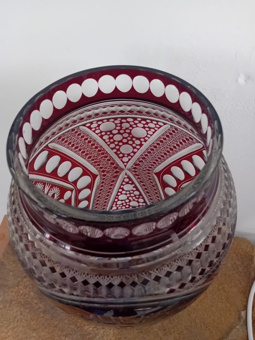 Vază rubin hand made.