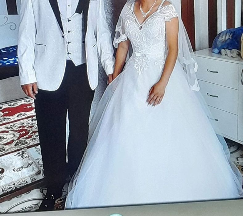 Costum de ginere trei piese cu sclipici