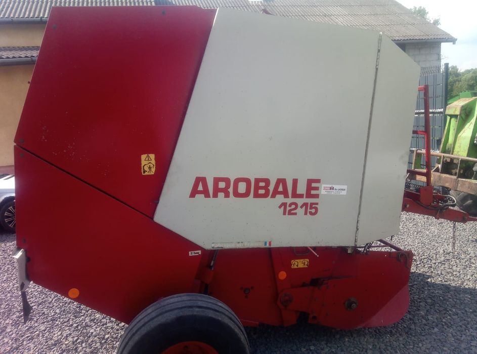 Пресс подборщик AROBALE 1215