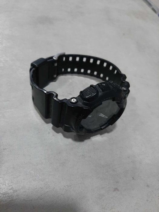 Мъжки часовник Casio G-SHOCK GA-100