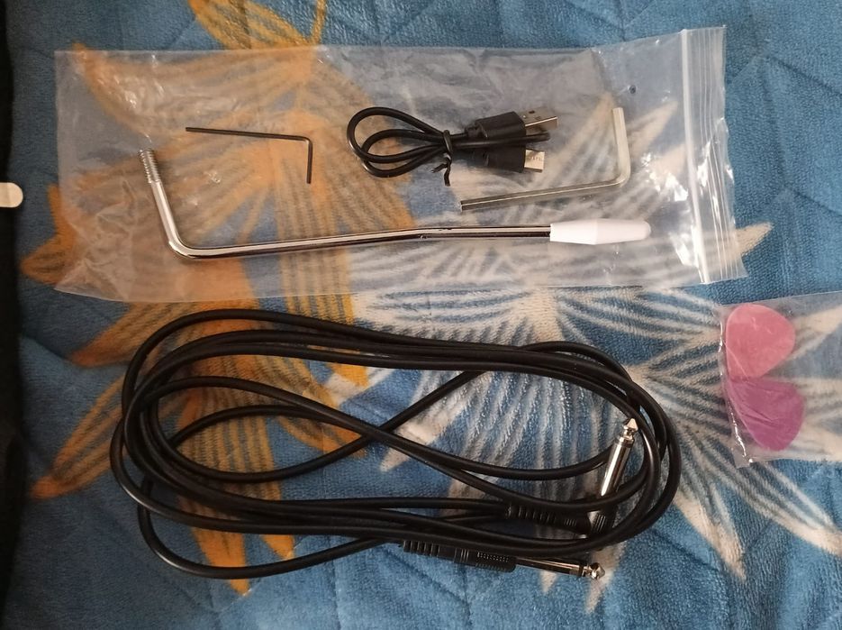 Электро гитара очень хорошем состоянии