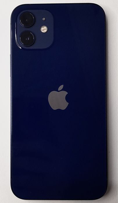 Продаю IPhone 12 Синий