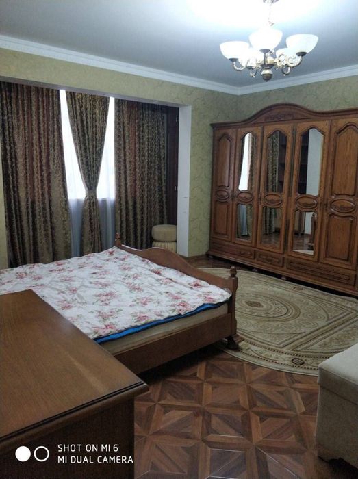 Продажа квартиры на Мирзо Улугбском р-не ориентир 15 гор больница