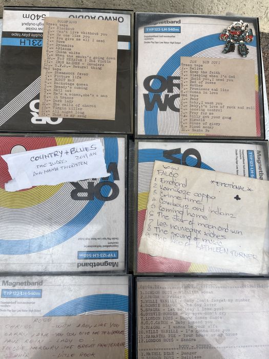 Lot benzi audio cu muzica disco anii ‘80, Elvis etc