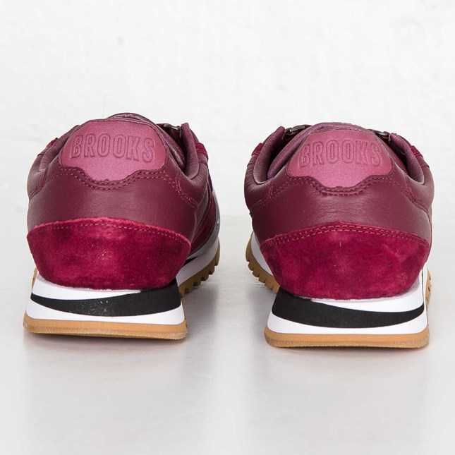 Adidasi Brooks Chariot marimea 41 si 43 -LICHIDARE STOC-