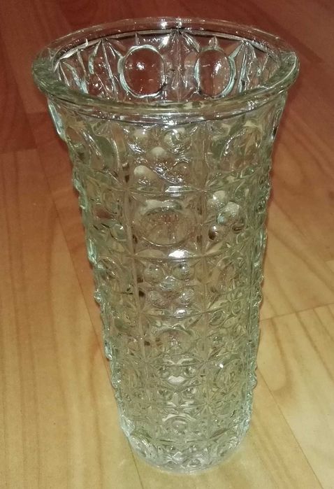 Ваза для цветов. Хрустальная ваза,