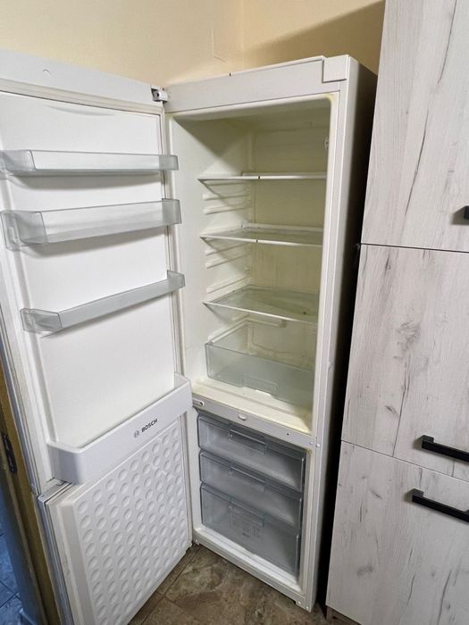 Frigider, combina frigorifica Bosch