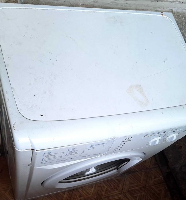 Стиральная машина Indesit