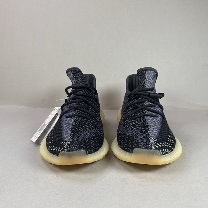Yeezy 350 V2 "Carbon"! НОВИ!