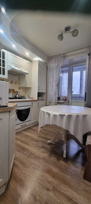 2 ком новой планировки р-он Пирамиды