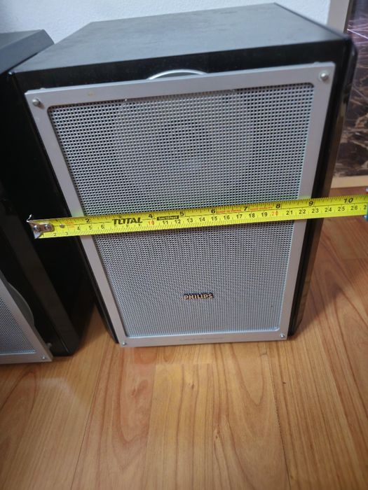 2x Difuzor Philips de raft (Bookshelf) cu grilă metalică
