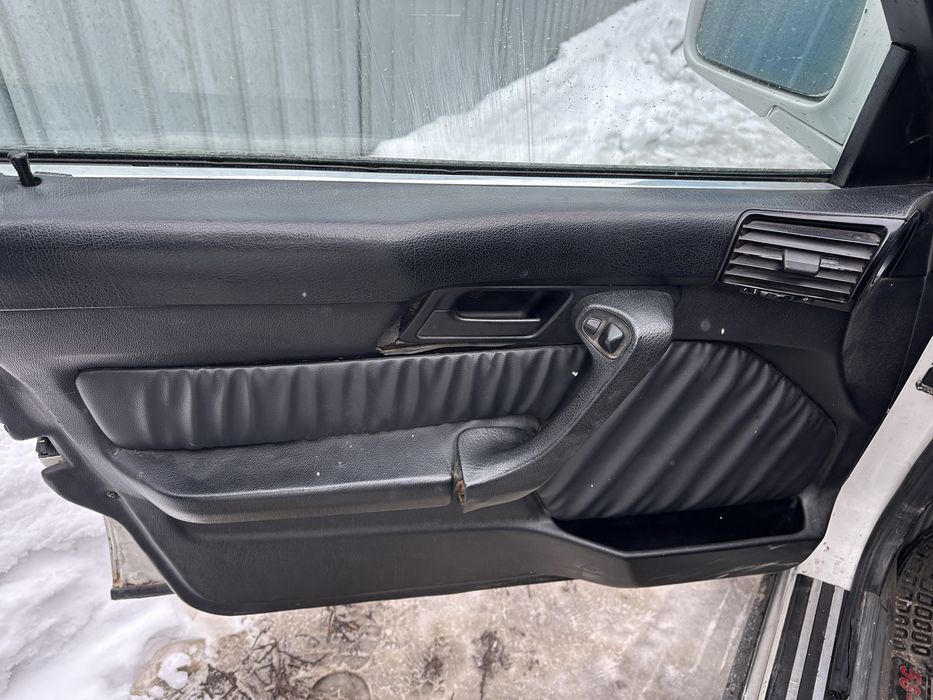 В продаже е34 2,5 мкпп