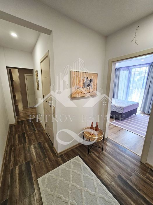 Продава се Тристаен апартамент в Велинград - 250 кв.м за 979 €/кв.м - Снимка #5