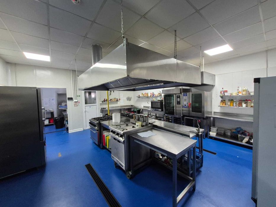 Vânzare investitie unitate de productie alimentara          
alimentar