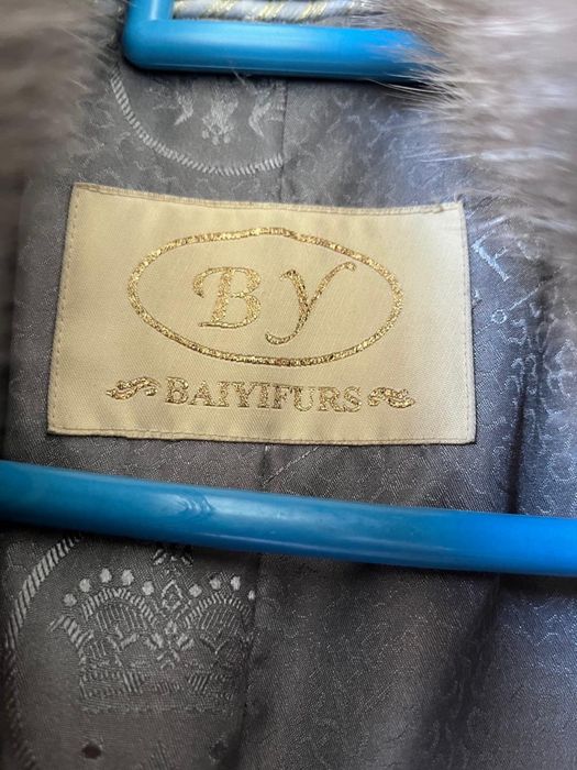 Продам шубу натуральную