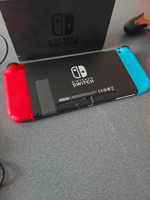 VAND CONSOLA NINTENDO SWITCH V2