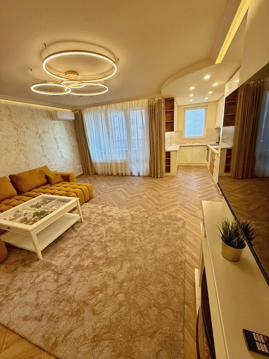 Дава се под наем Двустаен апартамент в София, Лагера - 86 кв.м за 747.66 € - Снимка #1