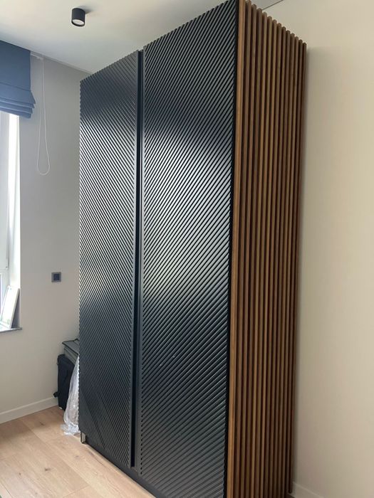 Продам шкаф 140х60х270