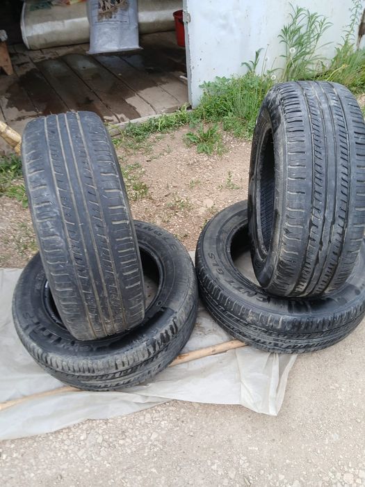 Продам резину летнюю