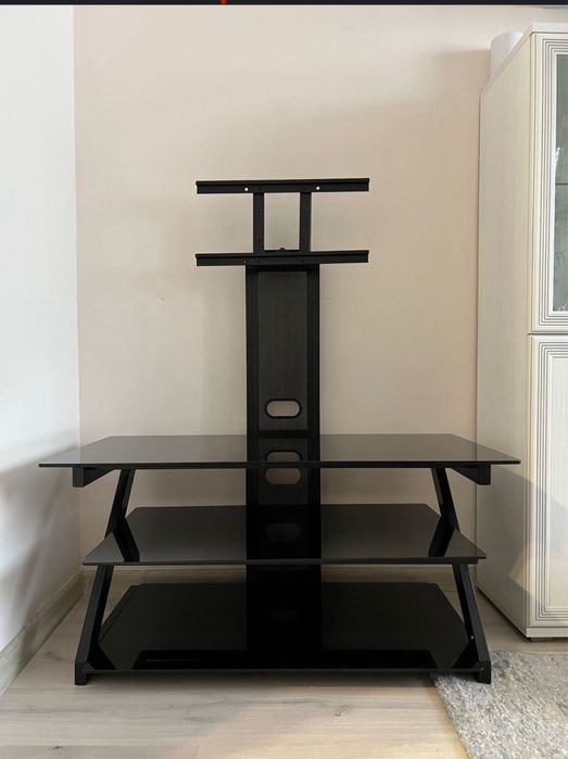 Стойка под телевизор