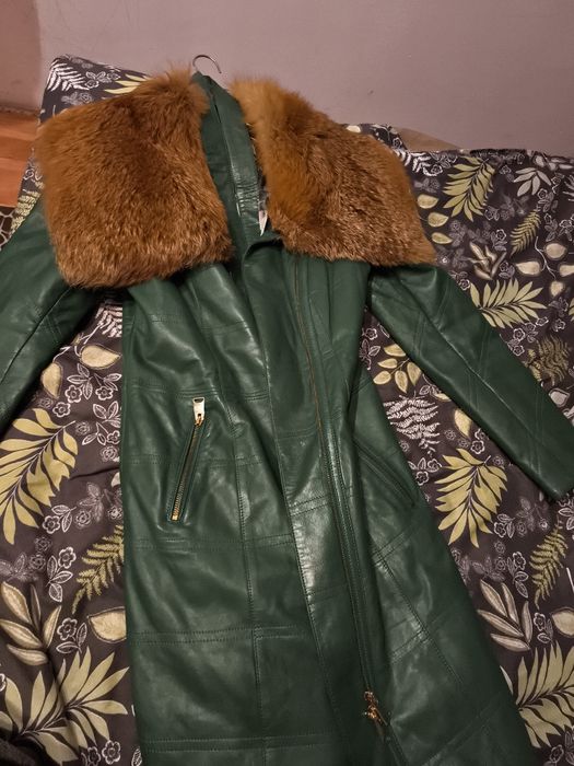 Продам кожаное пальто. плащ, куртка.