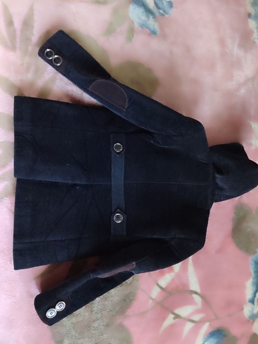 Пиджак пальто с капюшоном на мальчика