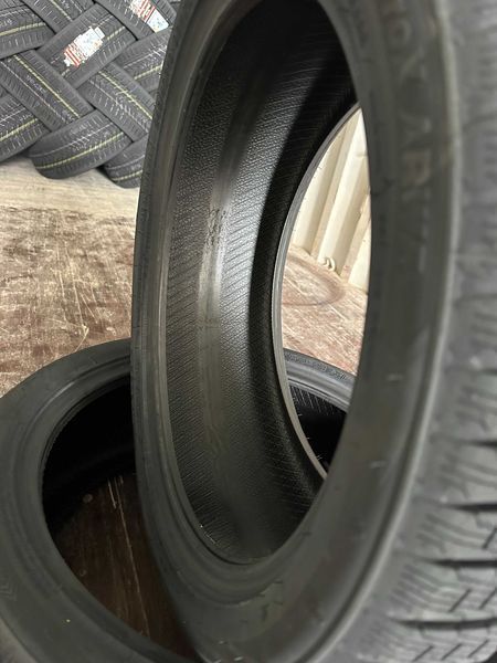 Нови Зимни Гуми Arivo Winmaster Prox Arw 5 245/40R19 98V Xl БОРД
