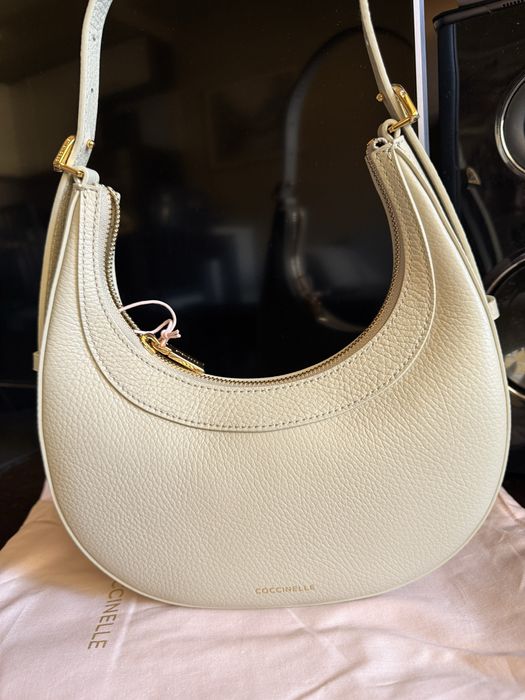 Coccinelle Whisper Mini