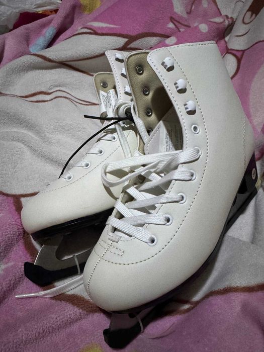 Коньки для фигурного катания