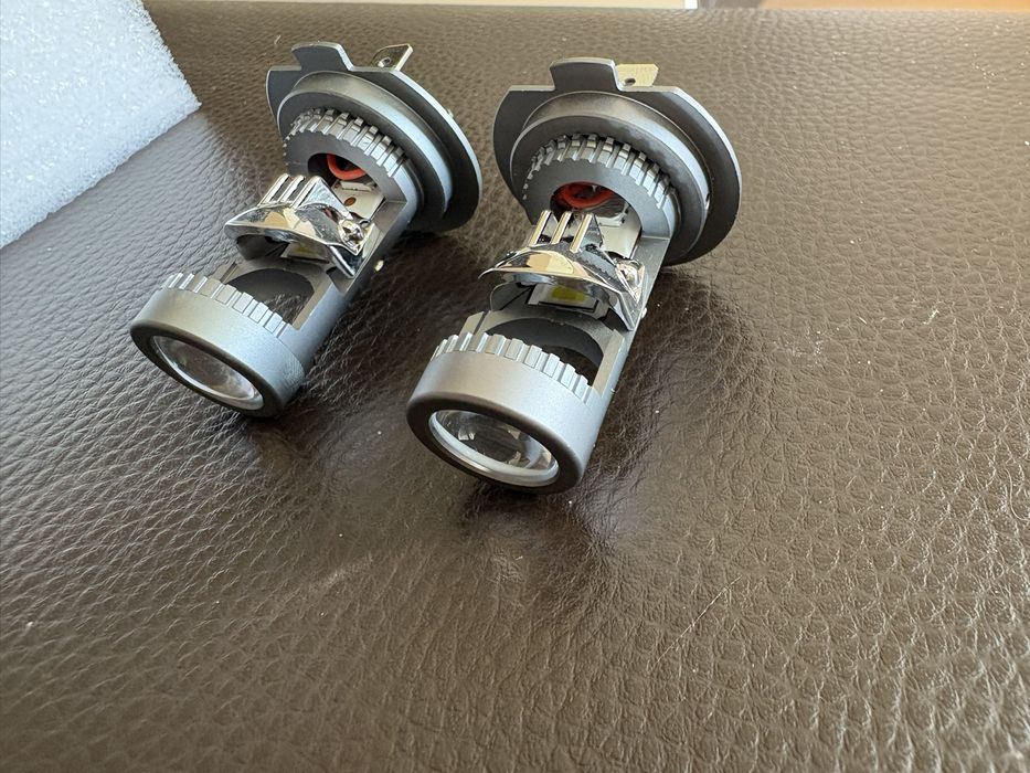 Bi-led крушки със лупа H7 със размери на стандартната крушка!