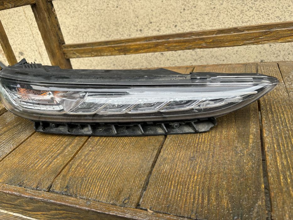 Фар Хюндай Кона/ Hyundai Kona