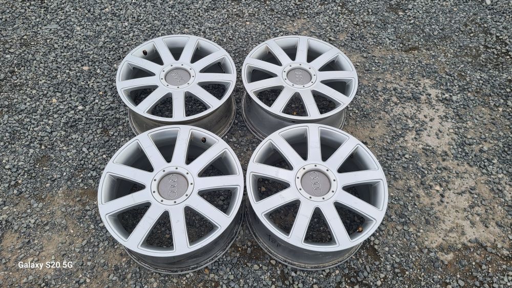 Оригинални джанти Ауди 5/112 Audi A4 8E  5x112

Употребявани, Шумен