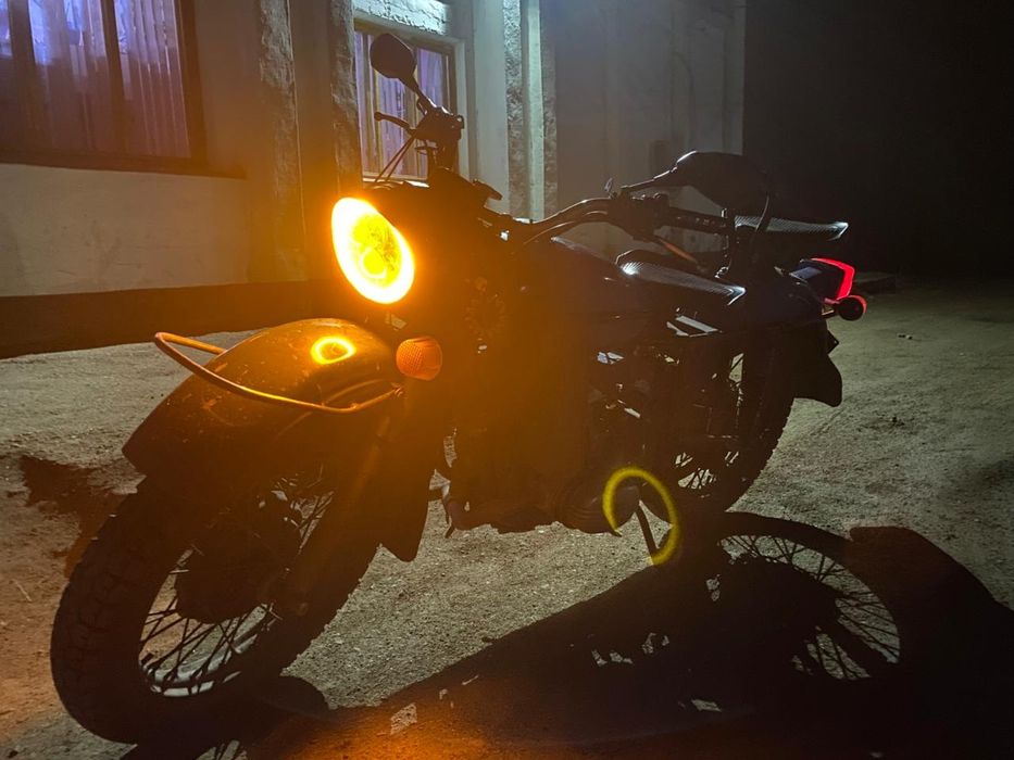 Мотоцикл, урал .