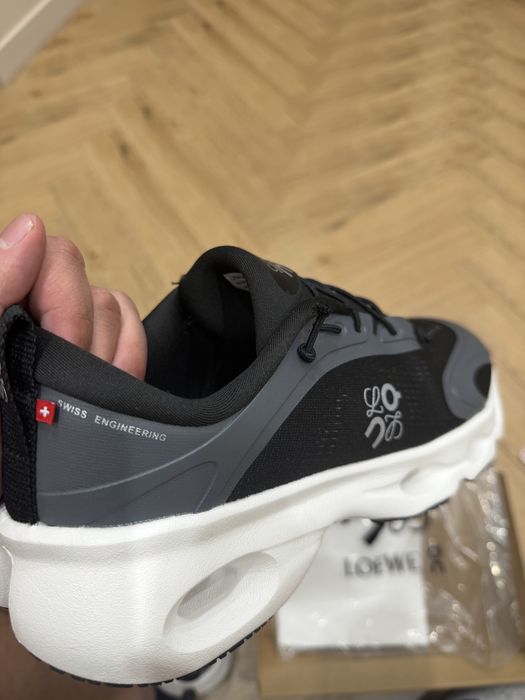 On кроссовки 44 размер, новые