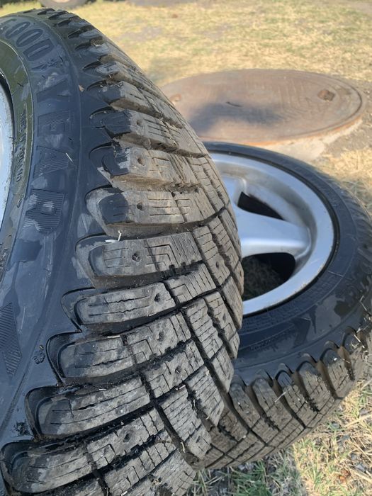 Джанти с гуми мерцедес Mercedes 5x112. 205/55R16