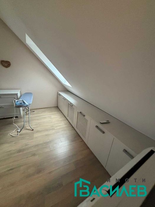 Дава под Наем 3-СТАЕН град София, Оборище