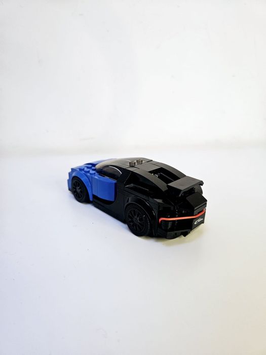 Lego Speed Champions 75878 - Bugatti Chiron (2017)