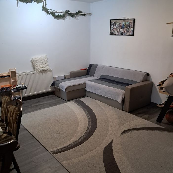 Vand apartament 2camere+living