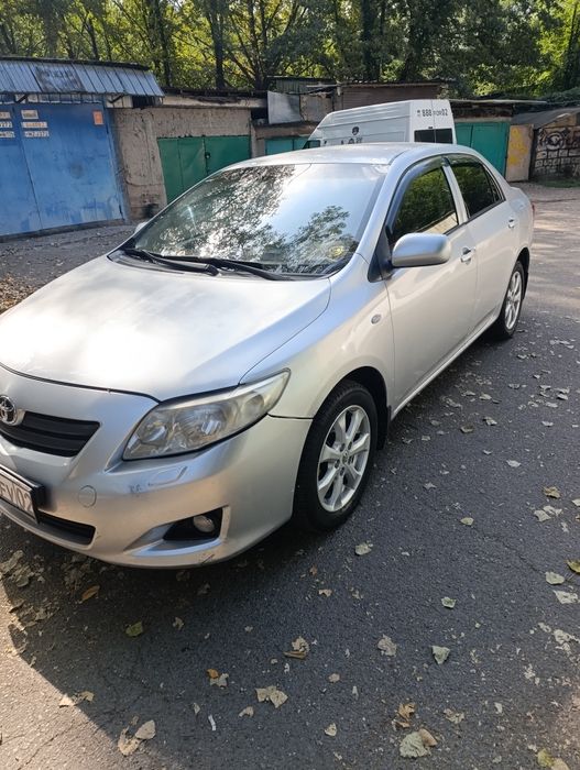Toyota corolla 2007 год