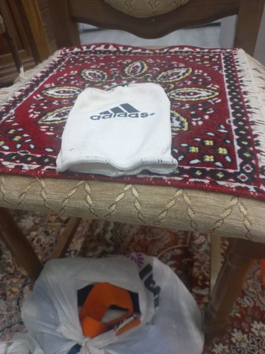 Продам б/у форму для каратэ