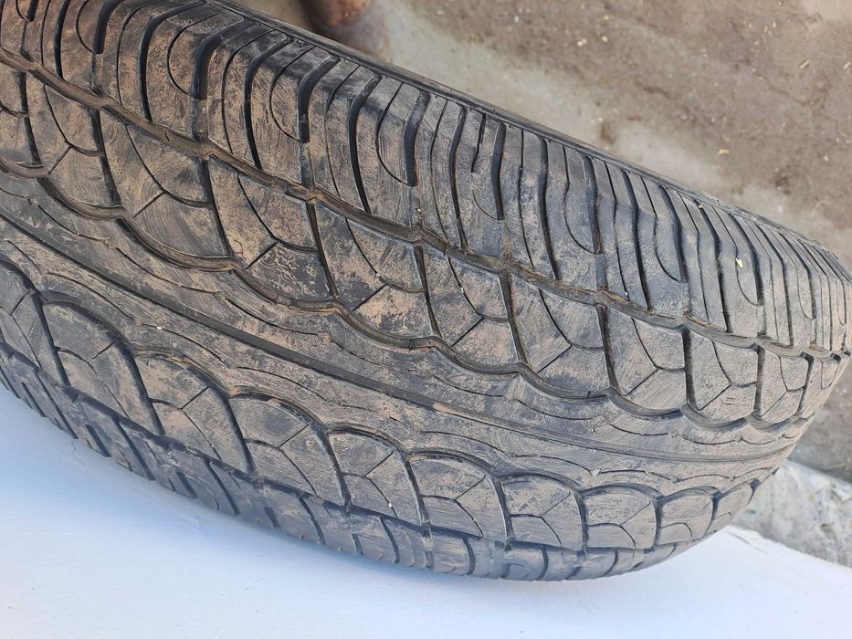 Продам шины 265\70\16