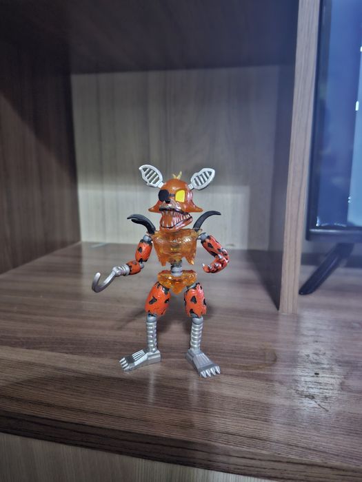 Продаю фигурки фнаф оригинал