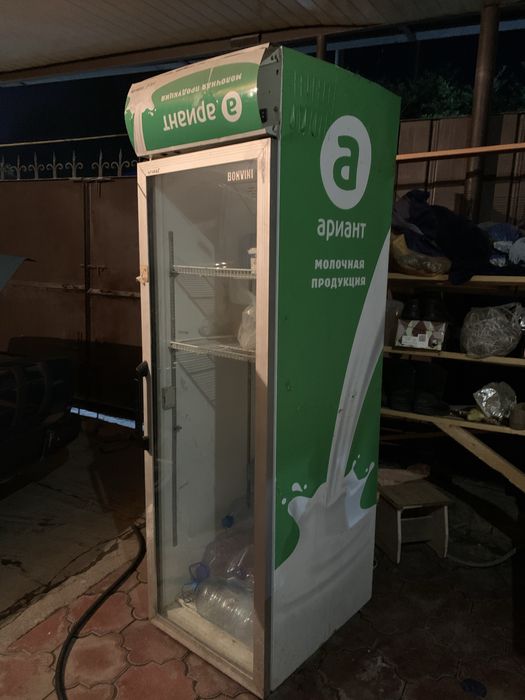 Продам холодильник