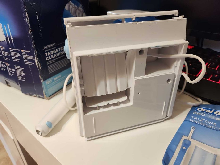 Конец за зъби Oral-B Waterjet за орално здраве Braun