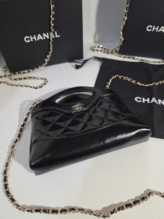Налична чанта Chanel Nano Bag black