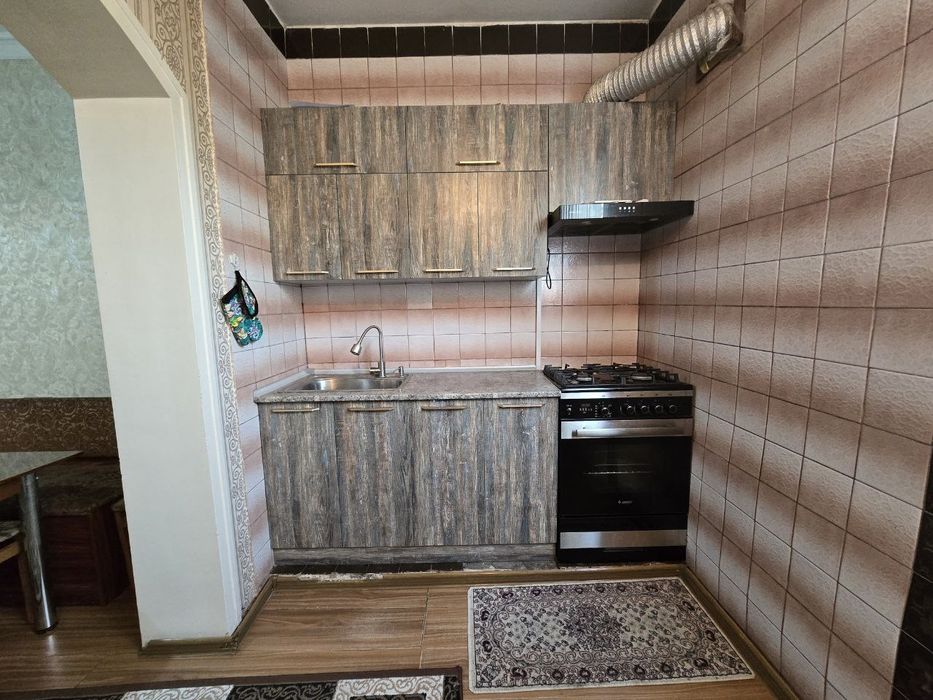 СЕРГЕЛИ 6 - продаю квартиру 2/2/9 с Обстановкой ,Балкон 2×6,Лифтовая.